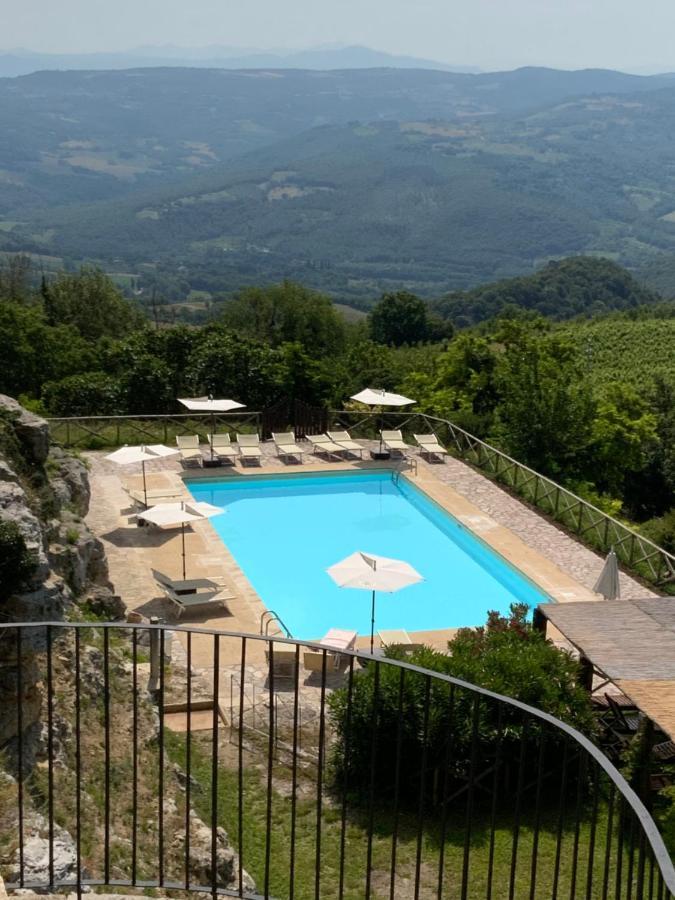 Castello Di Titignano Villa Орвието Екстериор снимка