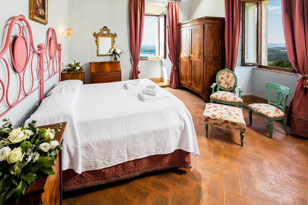 Castello Di Titignano Villa Орвието Екстериор снимка